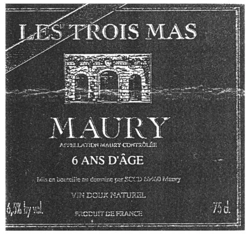 LES TROIS MAS