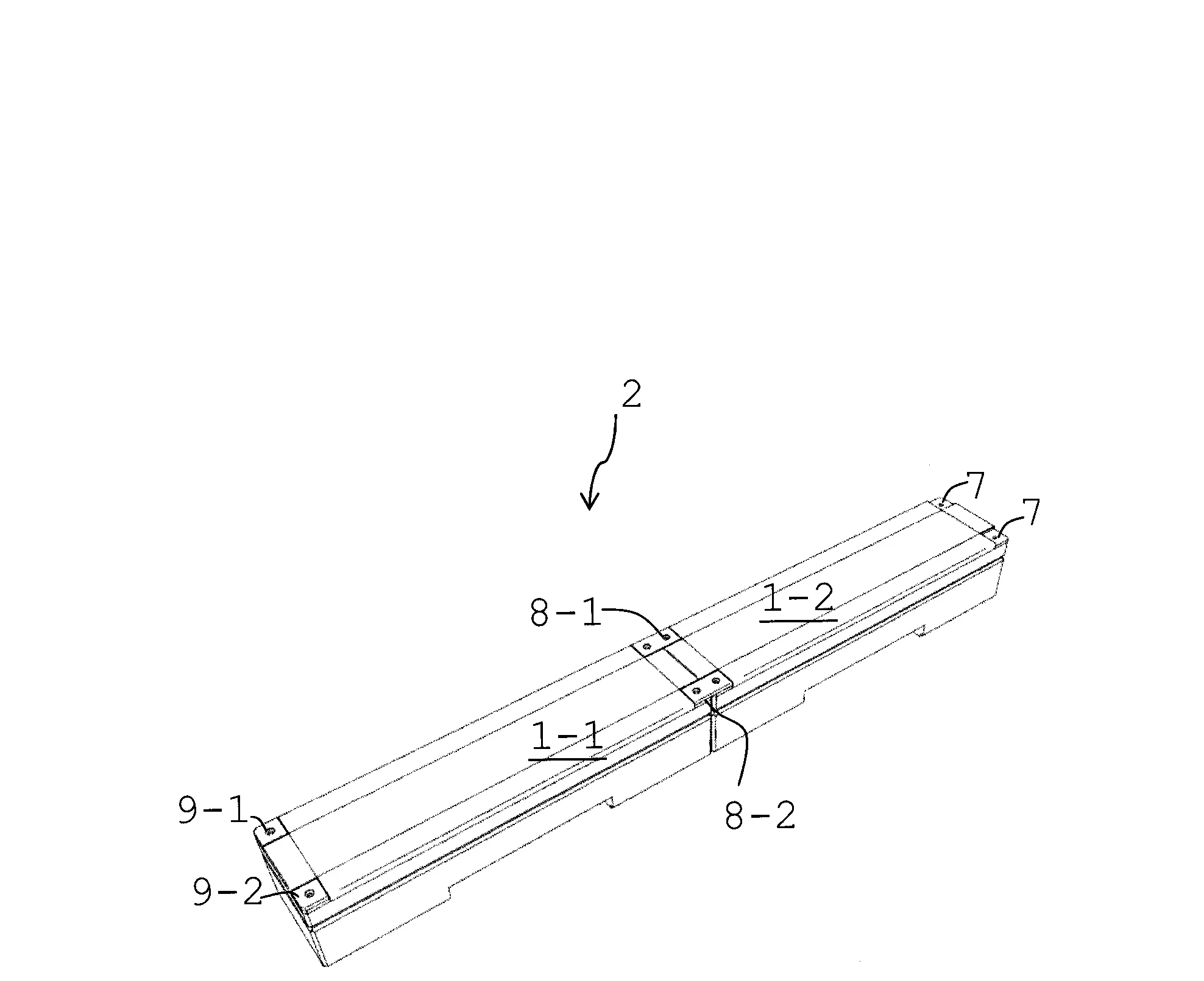 Bloc moule pour la fabrication d'equipements modulaires et procede de fabrication