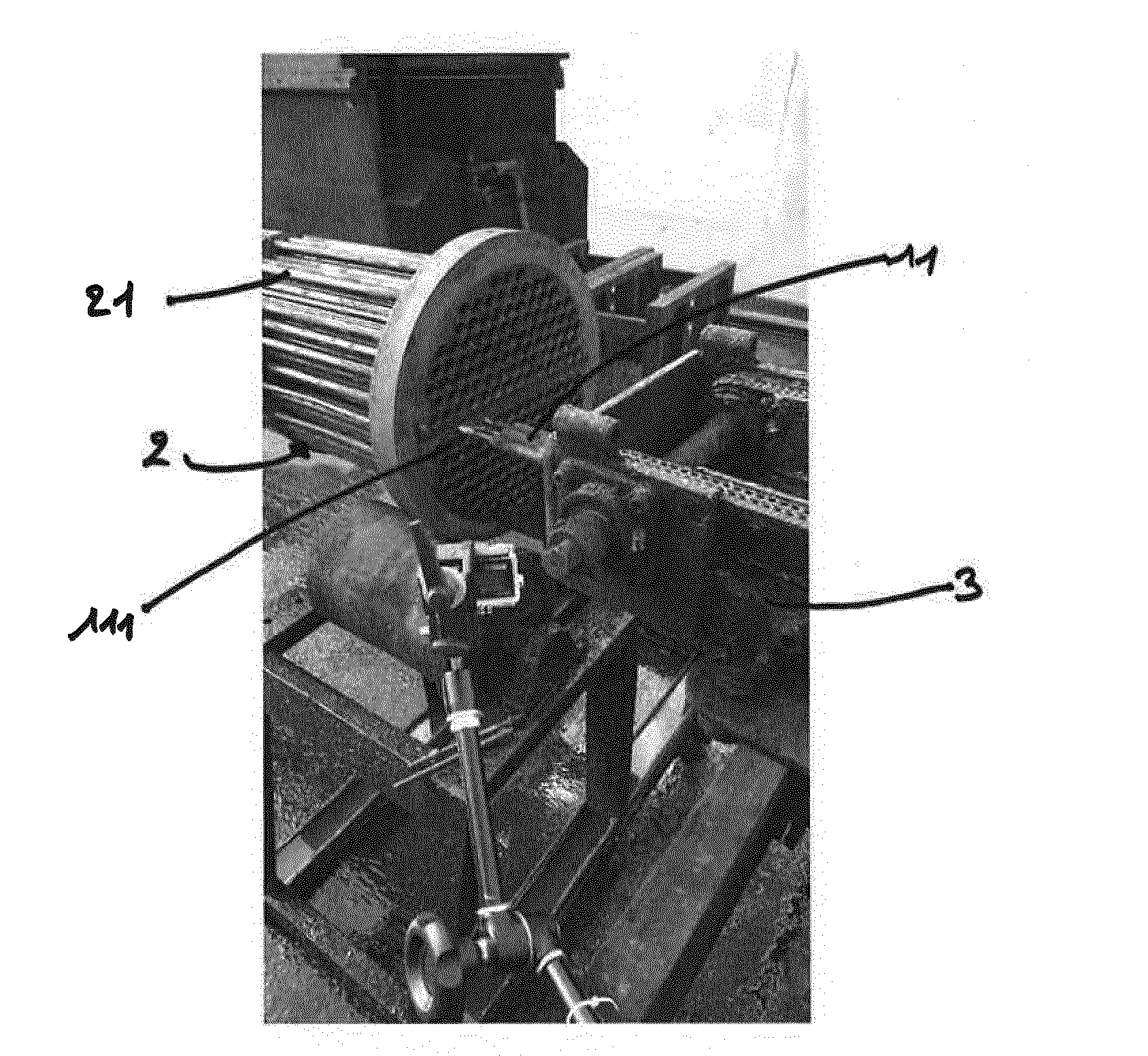 Procede de guidage d'un dispositif pour le nettoyage a haute pression des tubes d'un echangeur thermique