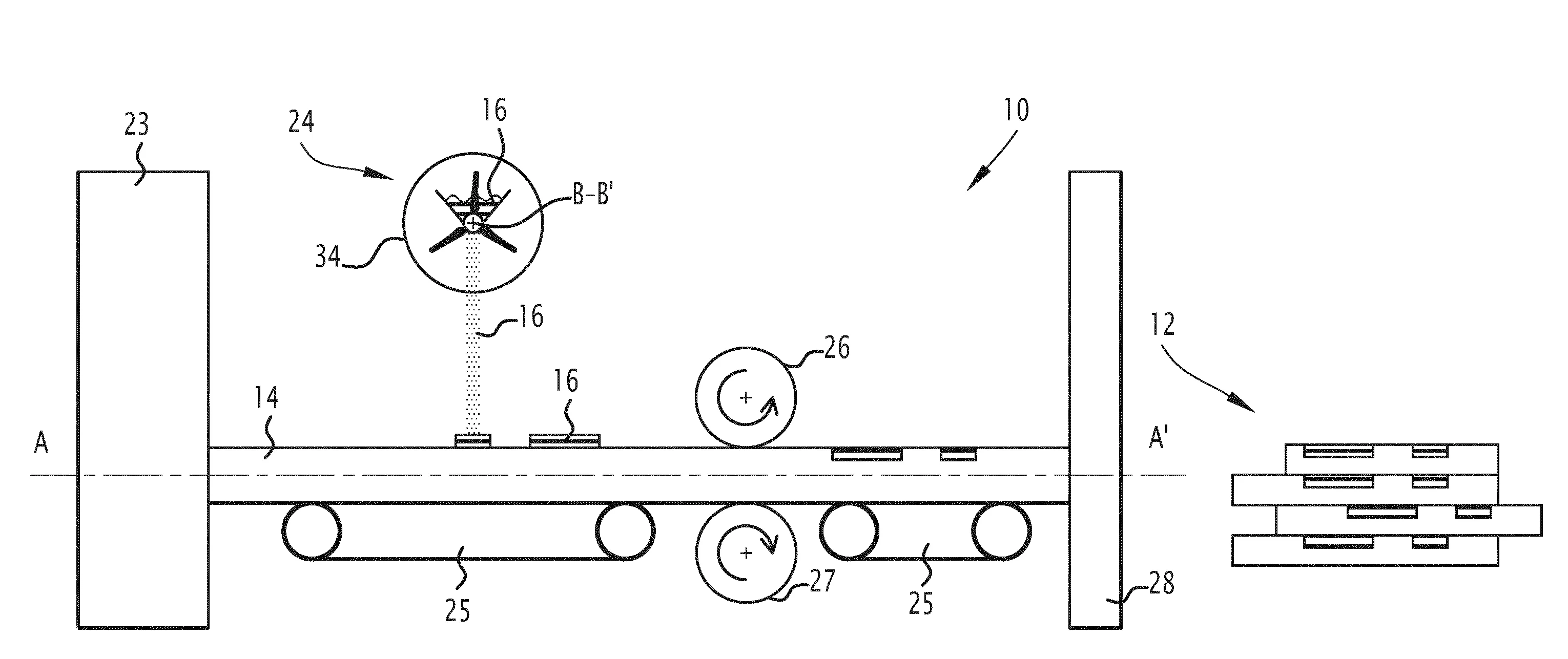 Procede de fabrication d'une piece insonorisante pour un vehicule automobile et installation associee